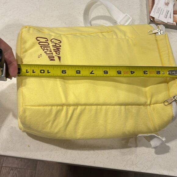 Camp Collection yellow shoulder tote cooler bag - picnics, sleepovers, day trips - Picture 5 of 7